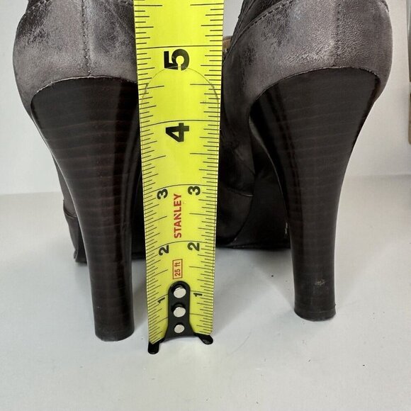 🤎 Frye 9.5 Valerie Piping Ankle Heel Bootie Butter Soft Leather Brown Neutral - Picture 6 of 12